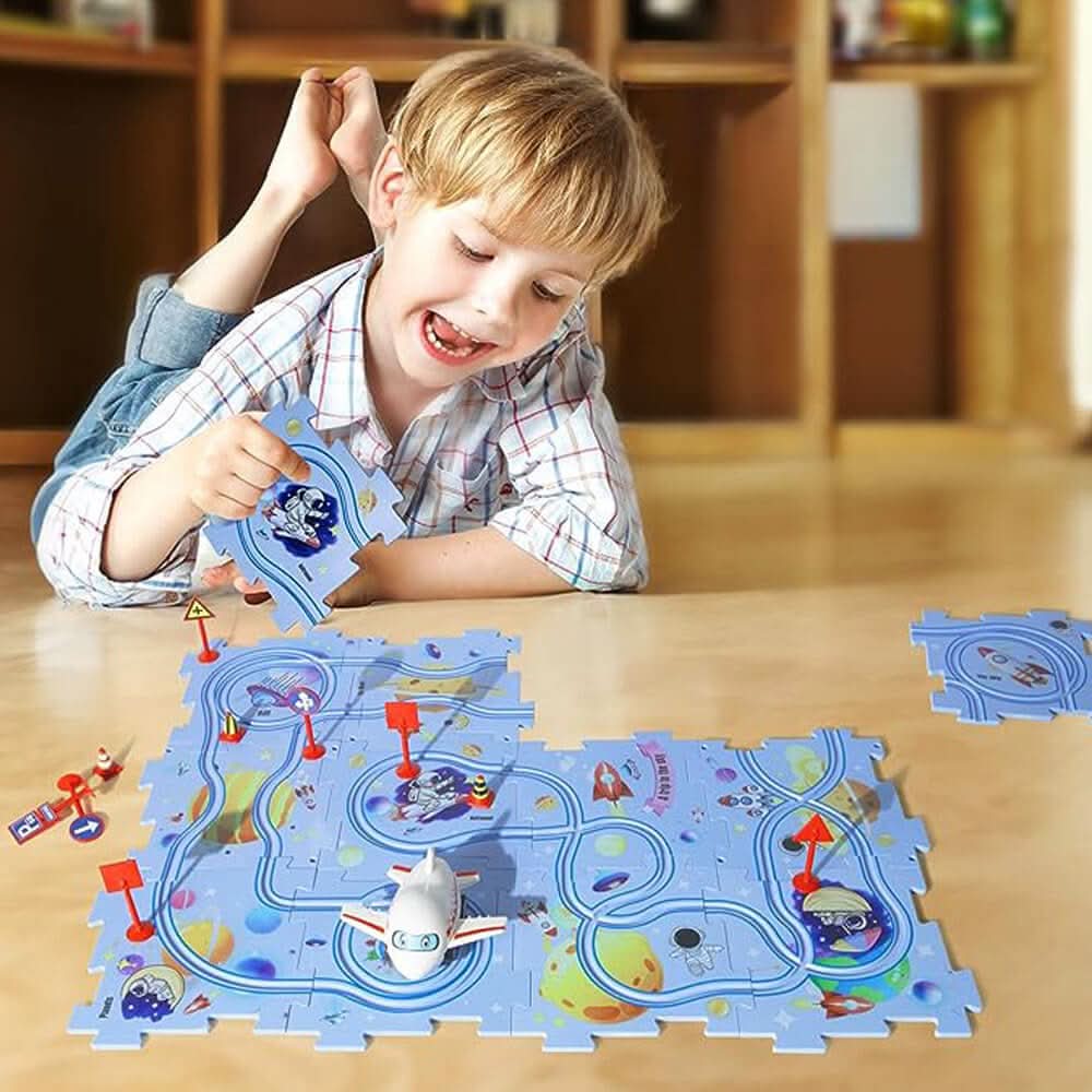 Race Track Puzzle with Car, Toy Race Tracks for Kids, Battery Car Track Set with 12 Puzzle Pieces and Traffic Signs_03