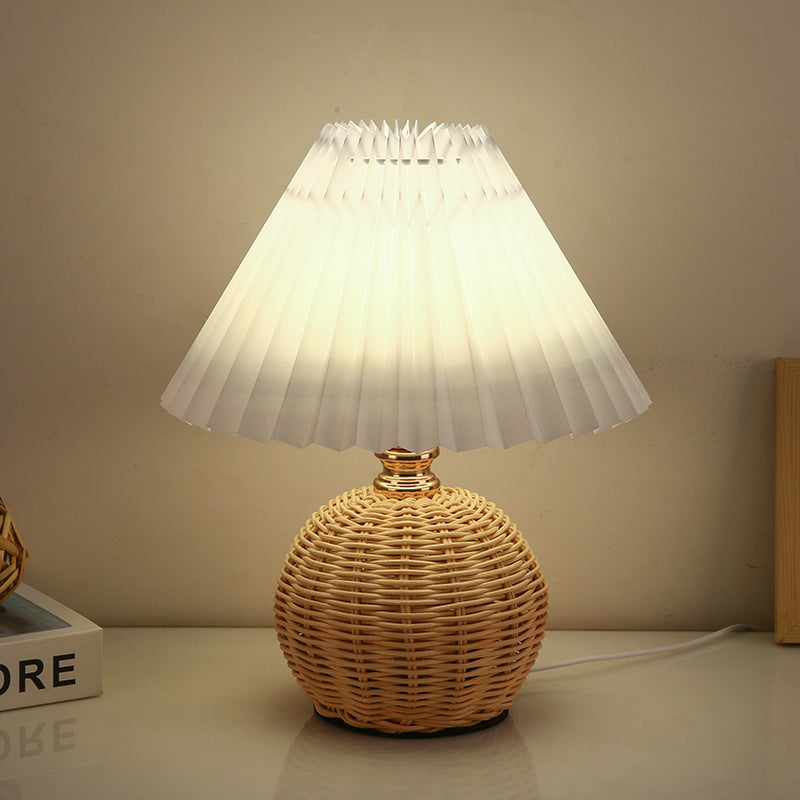 RattanGlow | Elegant Natural Rattan USB Table Lamp with Fabric Shade 0