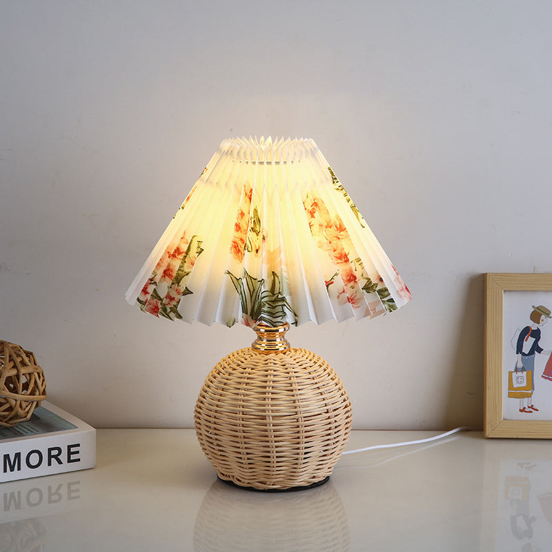 RattanGlow | Elegant Natural Rattan USB Table Lamp with Fabric Shade 12