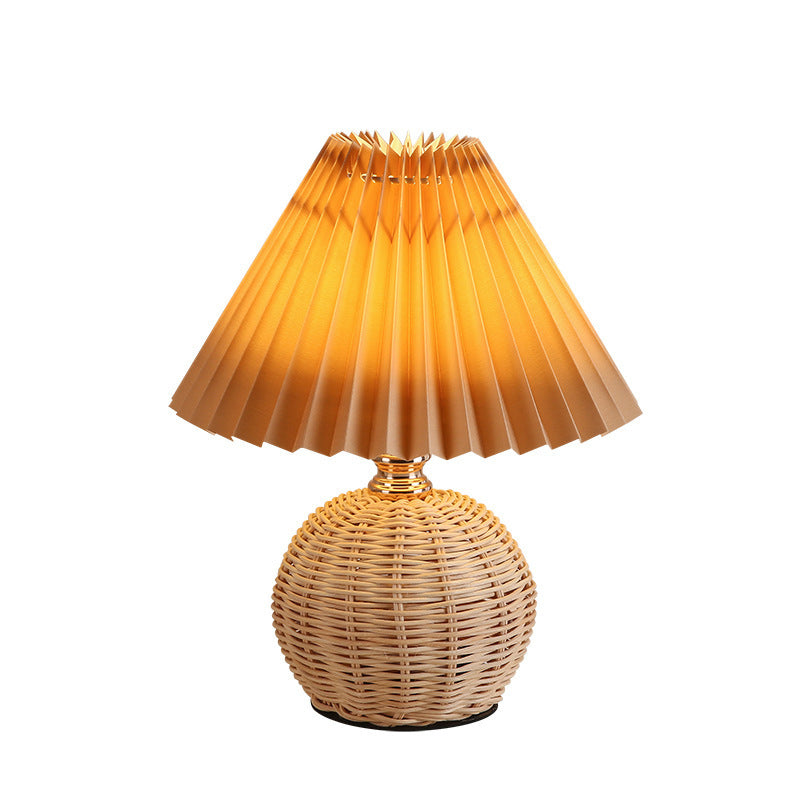 RattanGlow | Elegant Natural Rattan USB Table Lamp with Fabric Shade 2