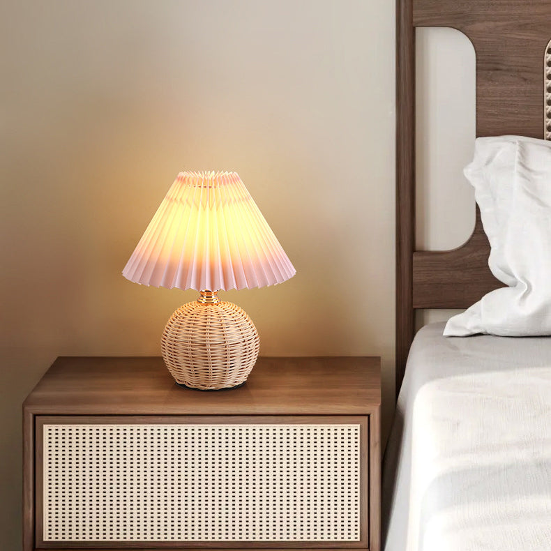 RattanGlow | Elegant Natural Rattan USB Table Lamp with Fabric Shade 5