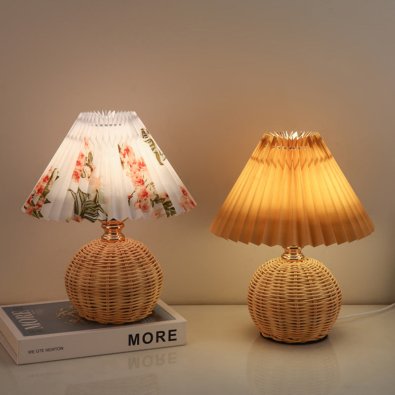 RattanGlow | Elegant Natural Rattan USB Table Lamp with Fabric Shade 8