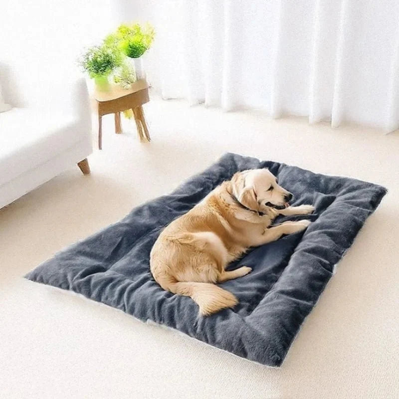 Dog Mats for Sleeping, Thick Plush Dog Pad 120 x 60 cm, Flat Dog Bed Mat for Small to Large Dogs_02