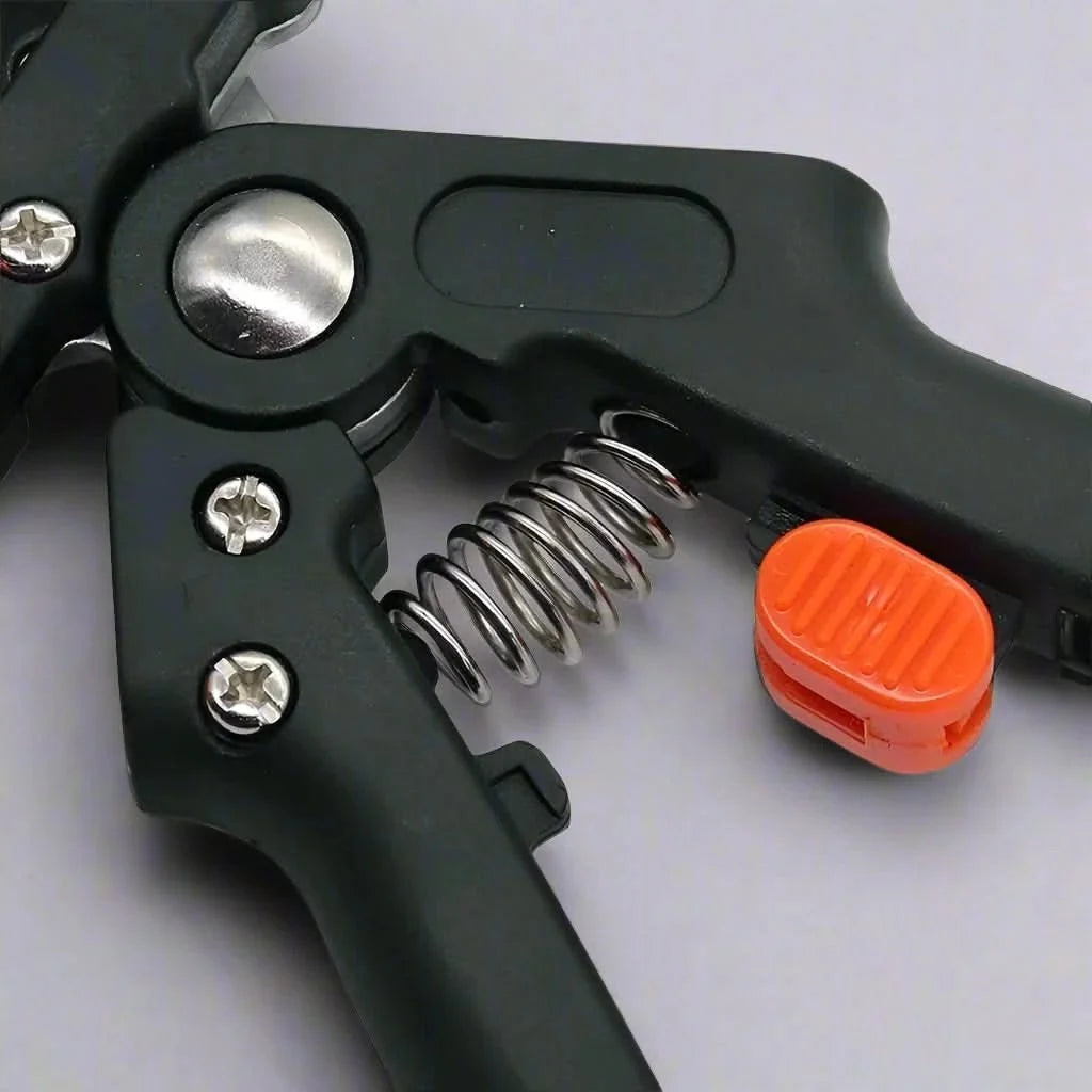 Grafting Tool with 3 Blades, Fruit Tree Grafting Tool, Garden Cutter for Vines and Shrubs, Ergonomic Tool for Grafting
