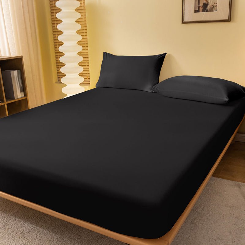 Fitted Bed Sheet, Cooling Fitted Sheet in Satin Look Microfibre, Satin Bed Sheet with Elastic in 71x132 to 198x203 cm_09