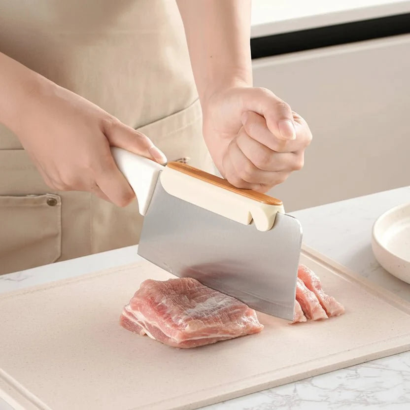 Finger Guard for Cutting, Vegetable Holder with Clamping Prongs, Onion Holder, Kitchen Gadget for Safe Slicing