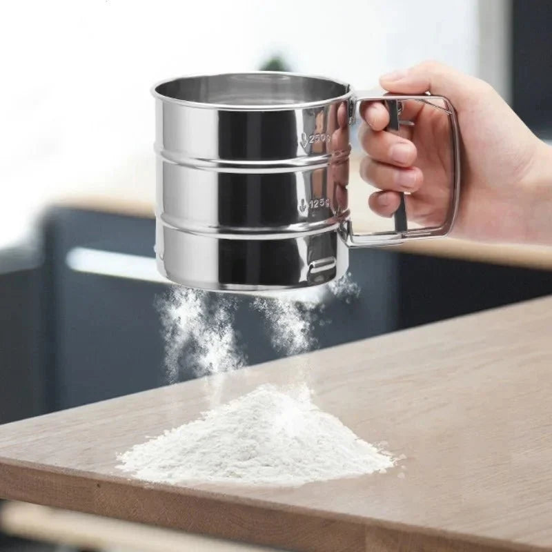 Stainless Steel Flour Sifter, One Handed Kitchen Sieve for Icing Sugar, Baking Equipment and Kitchen Accessories_06