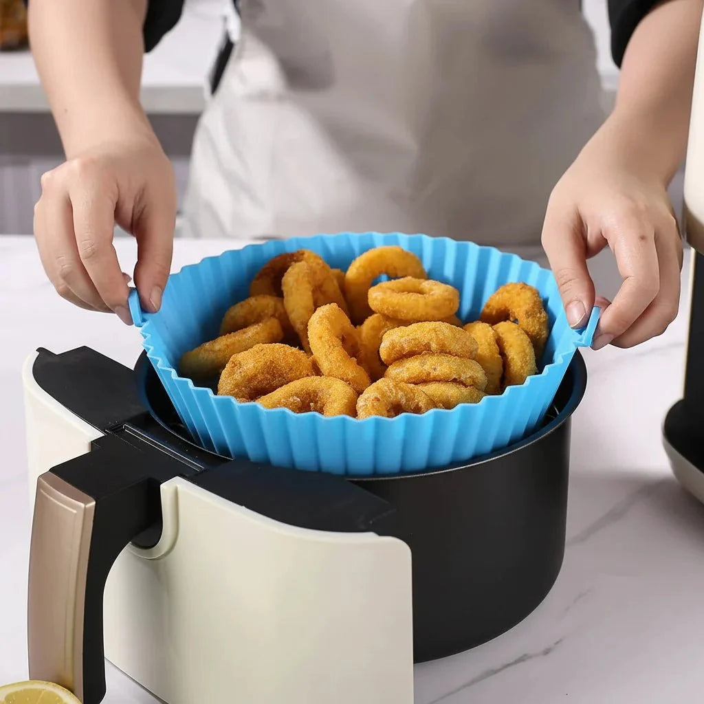 Silicone Baking Mould for Air Fryer, Foldable Air Fryer Liner, Silicone Air Fryer Tray for Small and Large Baskets_04