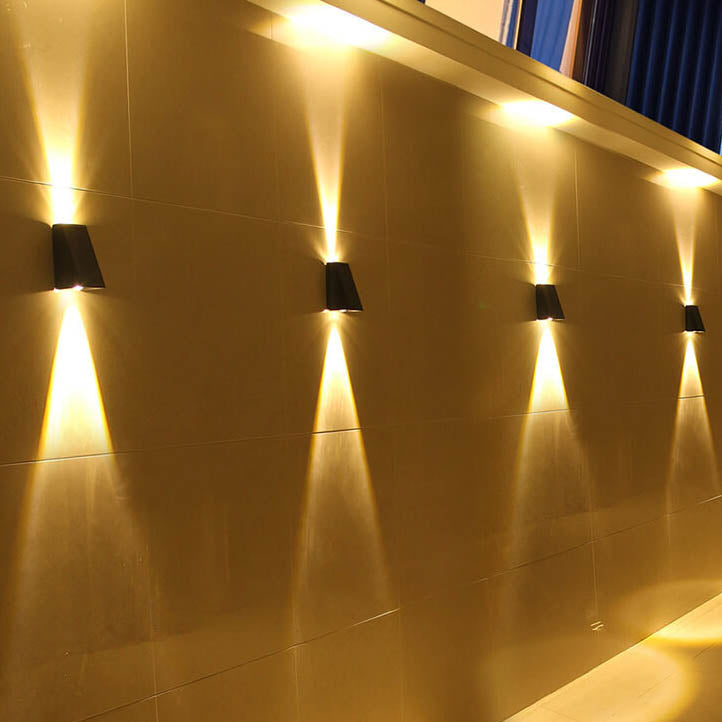 SolaraLight | Modern Eco-Friendly Aluminium Outdoor Wall Light 5