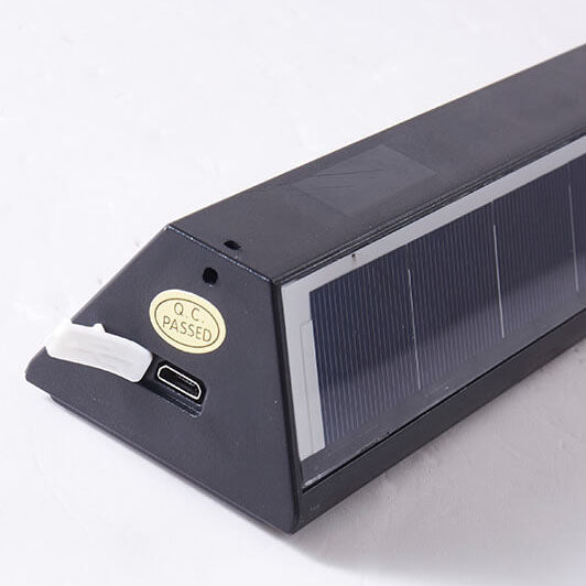 Solara | Modern Sleek Solar Outdoor Wall Light for Patios and Fences 3