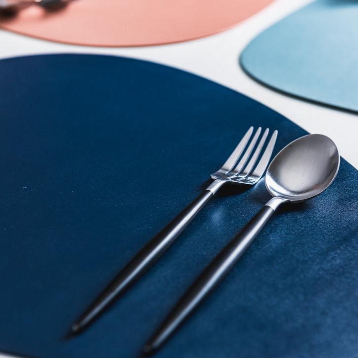 Placemats and Coasters, PU Leather Placemat and Coaster Set, Heat Resistant Table Mats, Wipeable Placemats for Dining_04