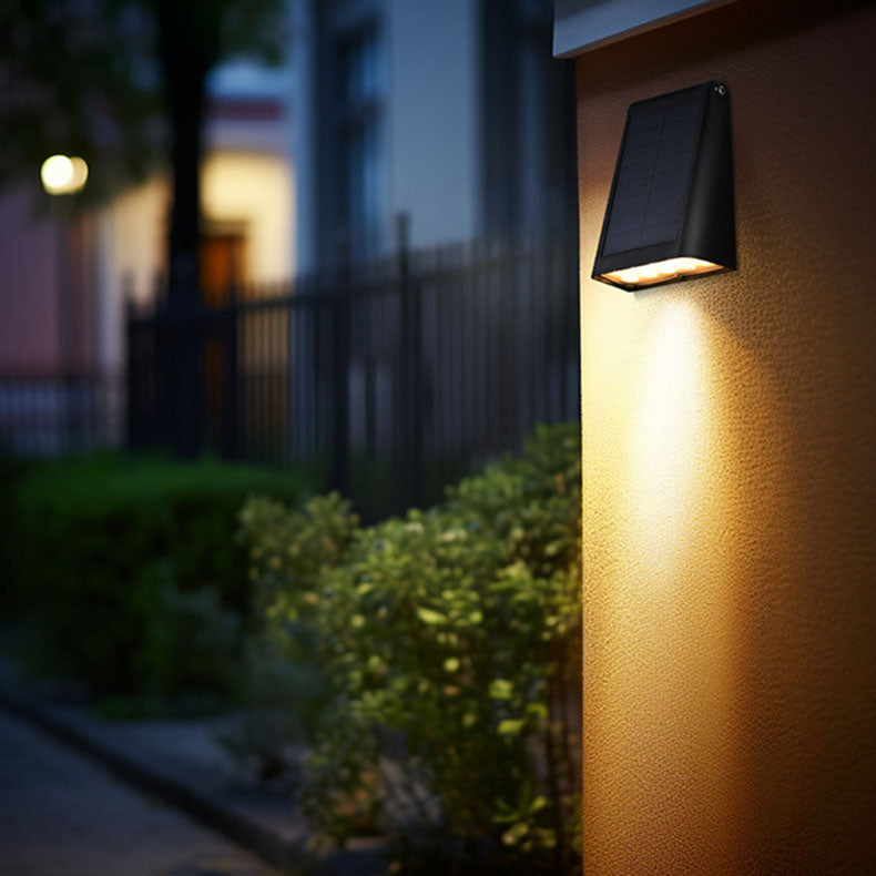 TrapezoidGlow | Modern LED Outdoor Wall Light with Motion Sensor 2