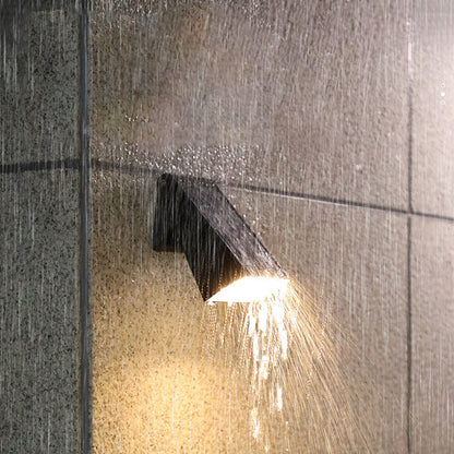 TrapezoidGlow | Modern LED Outdoor Wall Light with Motion Sensor 3