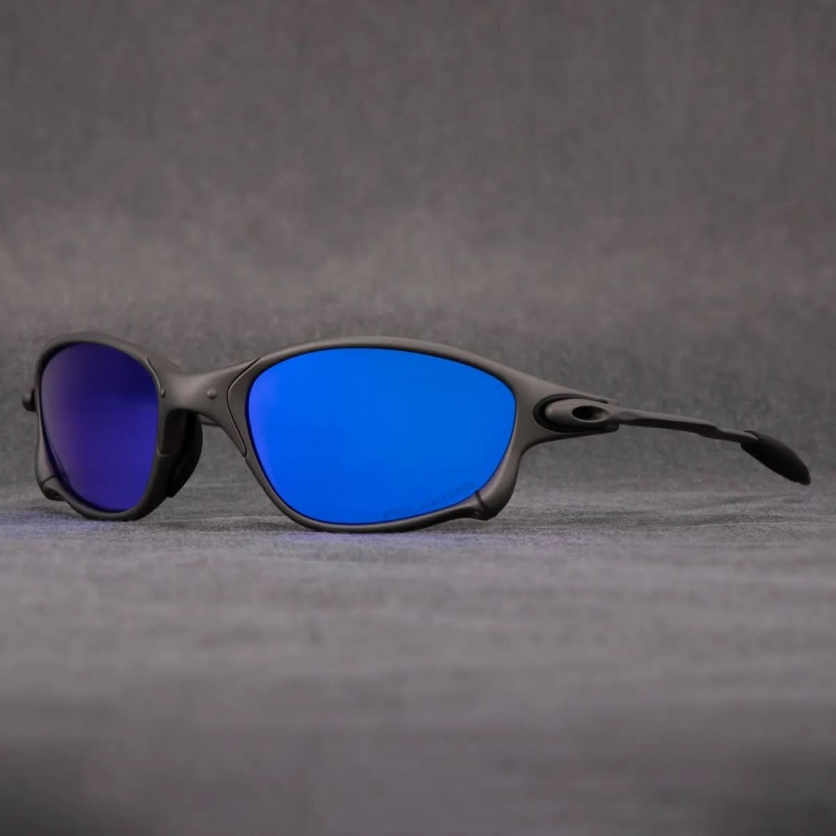 Polarised Sunglasses for Men and Women, Womens Sunglasses with Case and Cloth