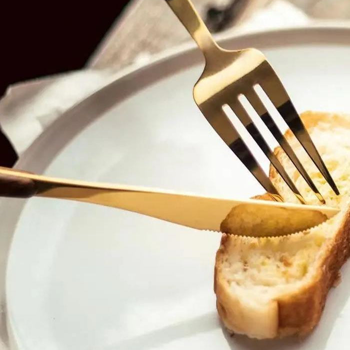 Cutlery Sets for 4 People, 16 Piece Stainless Steel Cutlery Set with Wood Handles, Gold Cutlery Set with Storage Box_04