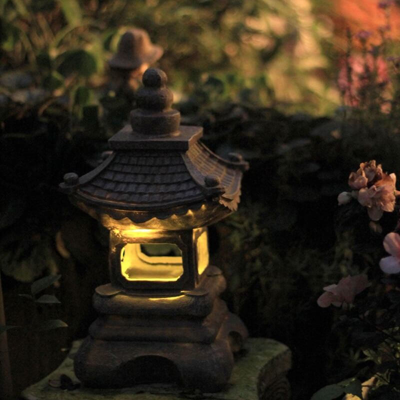 Zen Collection | Solar Garden Light with Japanese Pagoda Design | Eco-Friendly Outdoor Illumination for Tranquil Spaces 3