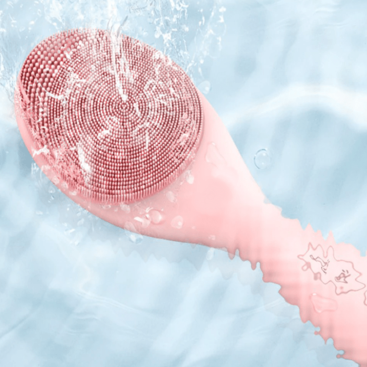 Facial Cleansing Brush, Silicone Face Scrubber with Red LED Light and 42°C Heat, Rechargeable Face Cleanser Brush