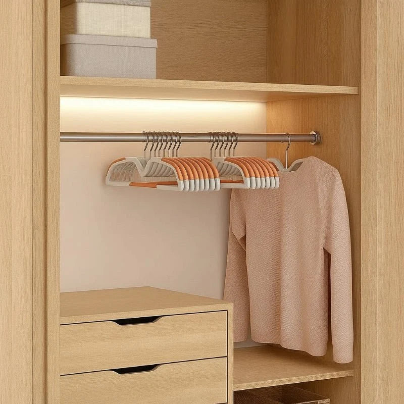 Coat Hangers 2 Pack, Space Saving Clothes Hangers with 360 Swivel Hook